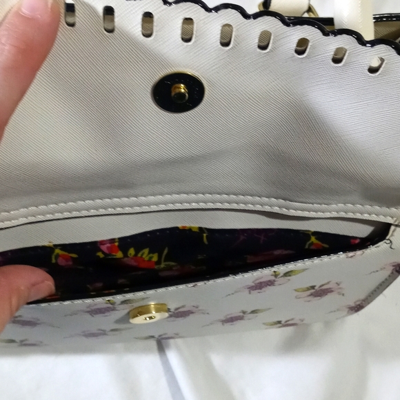 Betsey Johnson Satchel - Picture 9 of 10